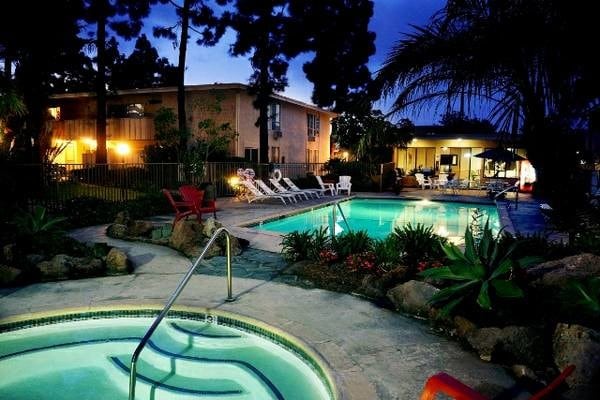 Beachwood Village Apartments - Beachwood Village Apartments