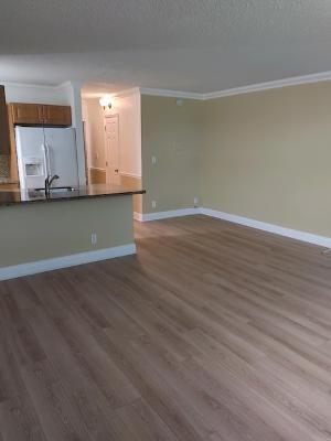 Photo - 2501 Riverside Dr Unidad 218