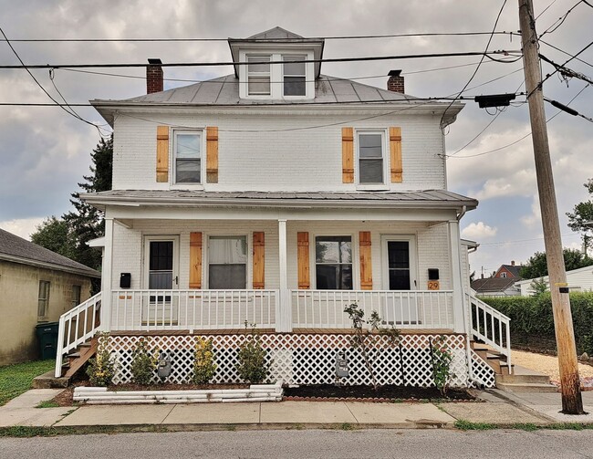 Building Photo - 29-31 S 4th Street Unit 29 4th Street Rental