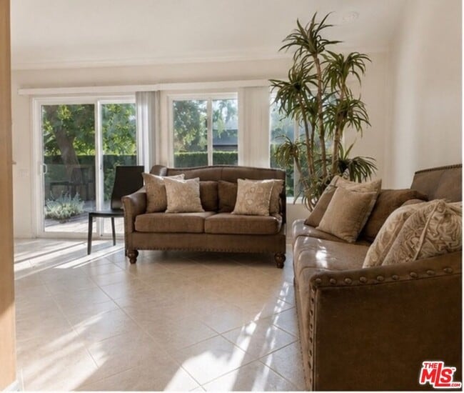 Photo - 3021 E Black Hills Ct