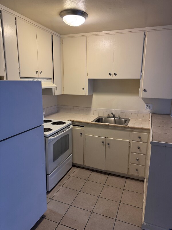 Photo - 1025 N Madison St Unidad 3