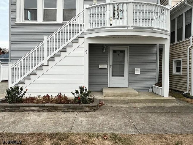 Building Photo - 9 N Wissahickon Ave