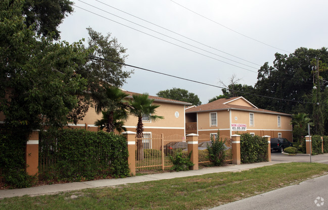 Building Photo - Columbia Park Apartments