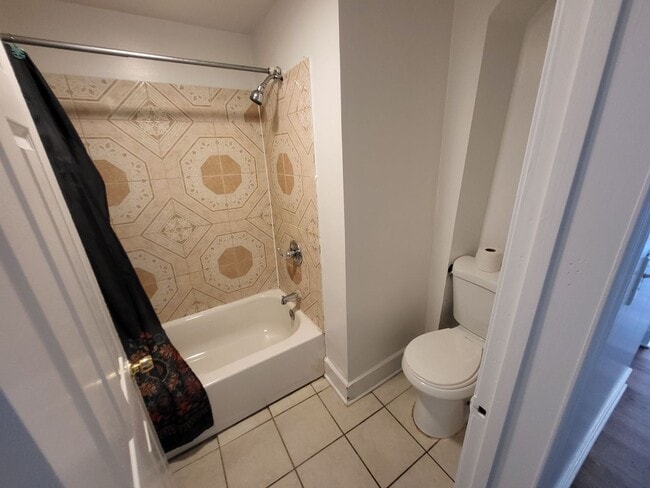 517 Baltic Ave Unit 1