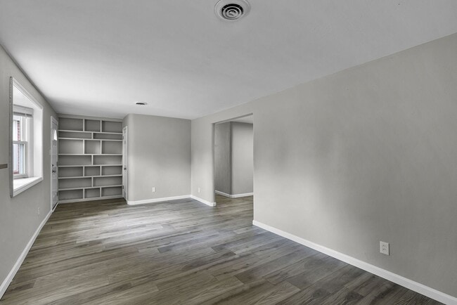 Photo - Spacious 3 Bed 1 Bath Home