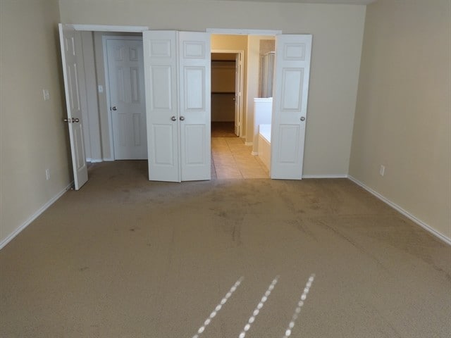 Photo - 2969 Lakeview Cir