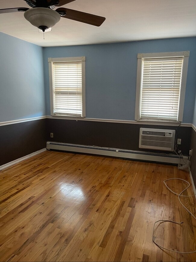 Photo - 1721 Shore Pkwy Unit 3FL