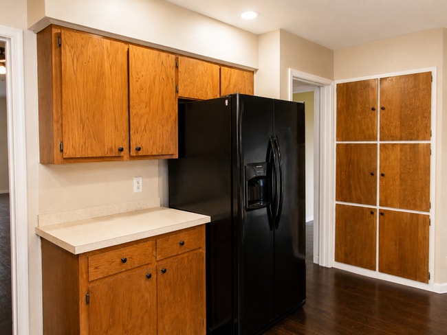 Photo - 126 Hollyhill Ln