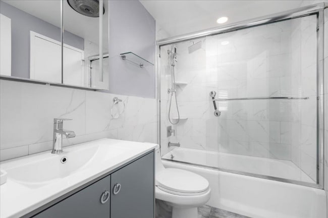 Photo - 1270 North Ave Unidad B21349Q