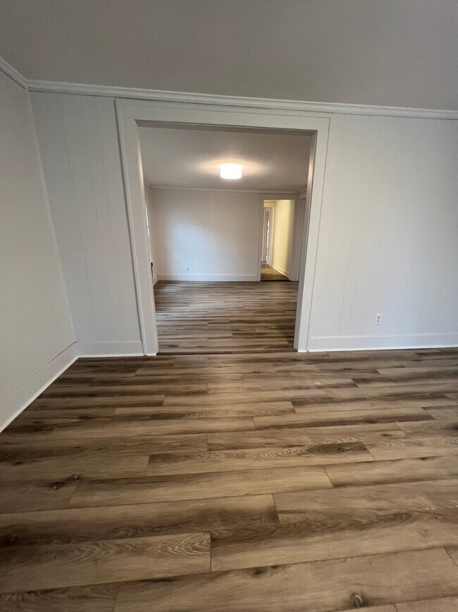 Photo - 18 Parmenter Ave Unit 2