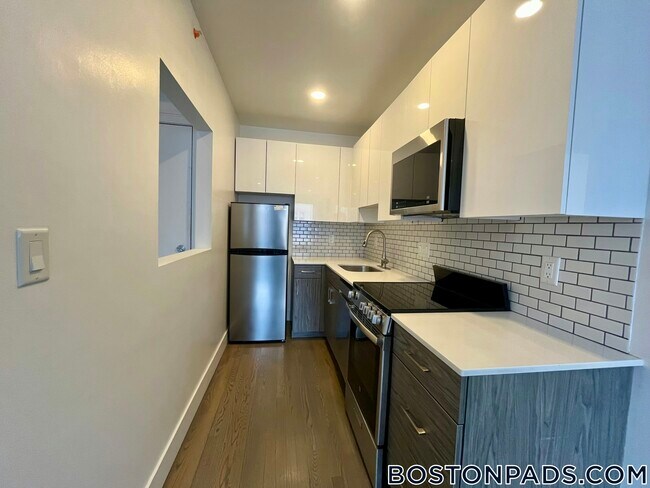 11 Peterborough St Unit 20