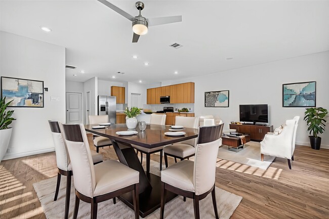 Photo - 3518 Blue Mockingbird St