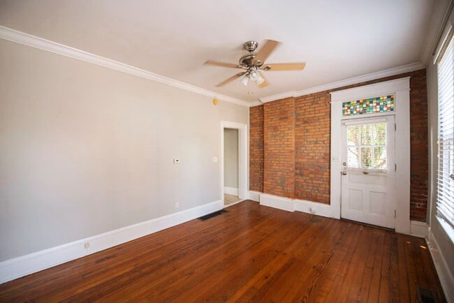 Photo - 512 S Lazelle St