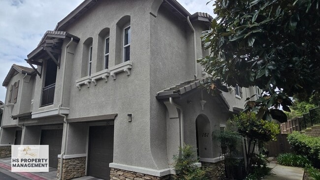 Photo - 425 S Meadowbrook Dr