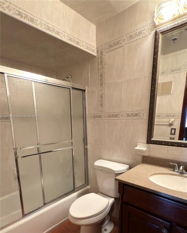 Photo - 8510 NW 8th St