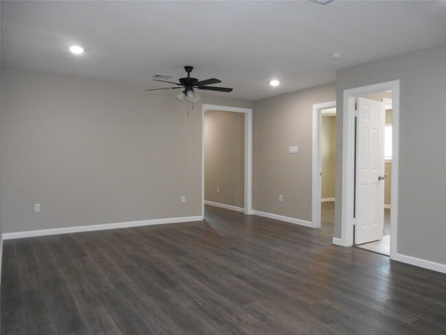 Photo - 1547 Greenfield Rd