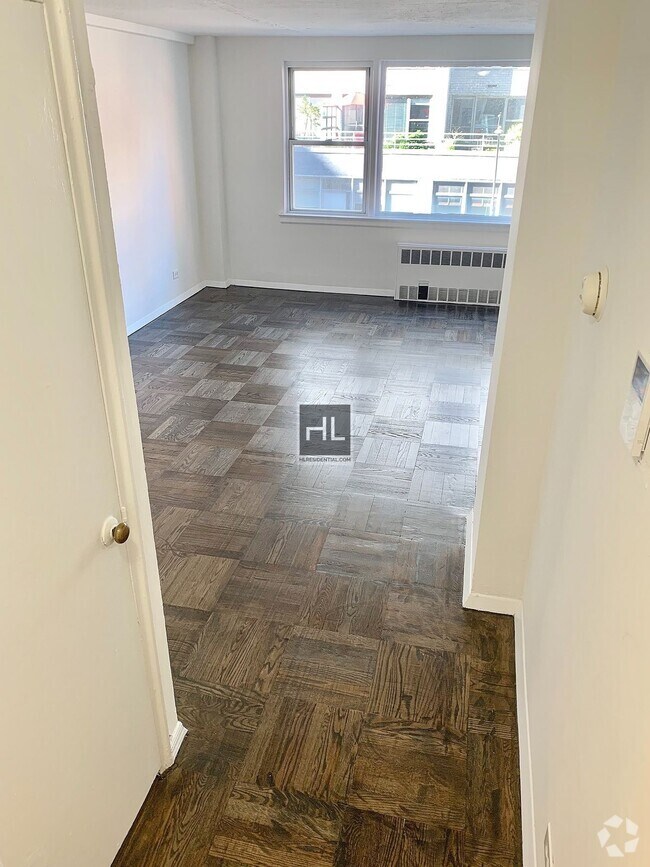 Building Photo - EAST 55 STREET Rental