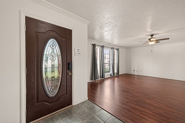 Photo - 11002 Heron Nest St