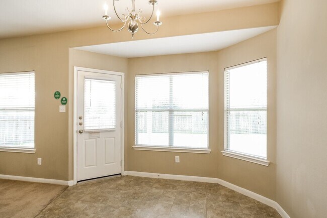 Photo - 15527 Lady Shery Ln