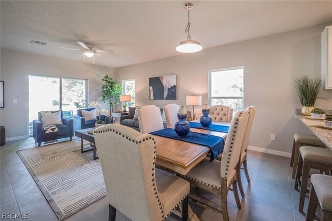 Photo - 1913 NE Juanita Pl