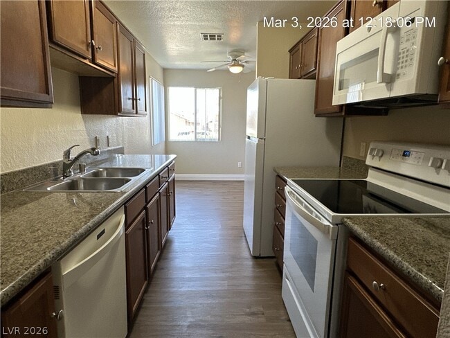 Photo - 1842 N Decatur Blvd Unidad 103