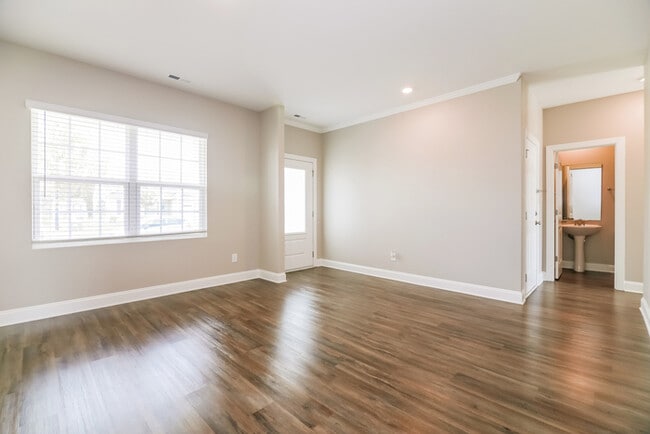 Photo - Beautiful 4 Bedroom Home in Youngsville, NC