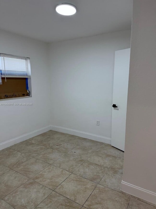 Photo - 2335 NW 68th St