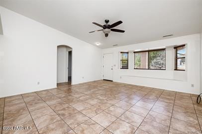 4901 N Reavis Dr