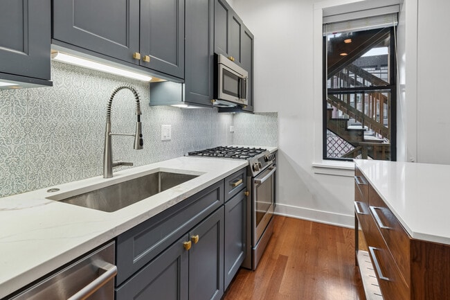 Photo - 3517 N Reta Ave Unit 4R