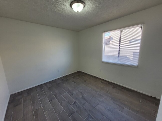 Photo - 2630 S Virginia Dr Unit 2630