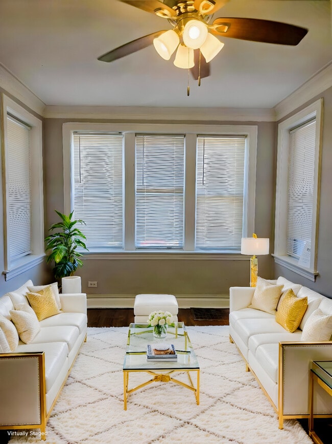 Photo - 6838 S Maplewood Ave Unit 1