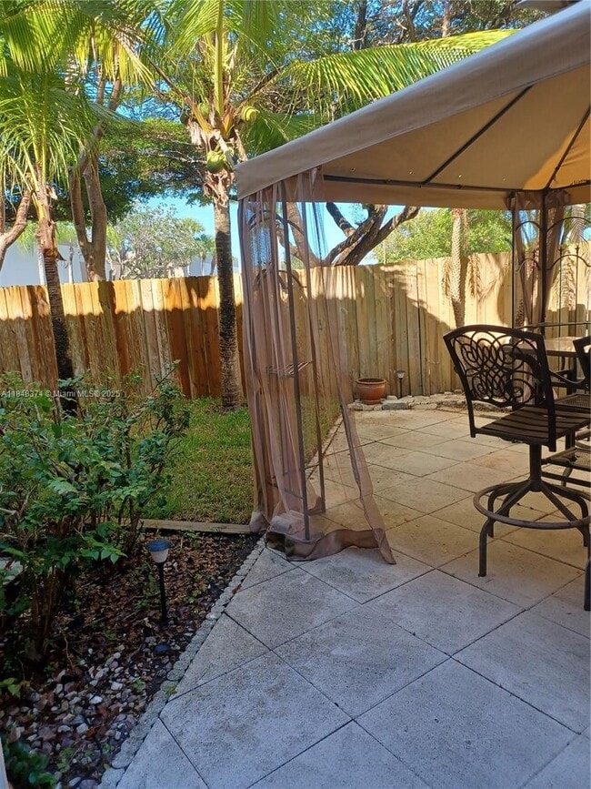 Building Photo - 14379 SW 120th Ct Rental