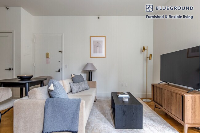 Photo - 63 Wall St Unit FL18-ID1346