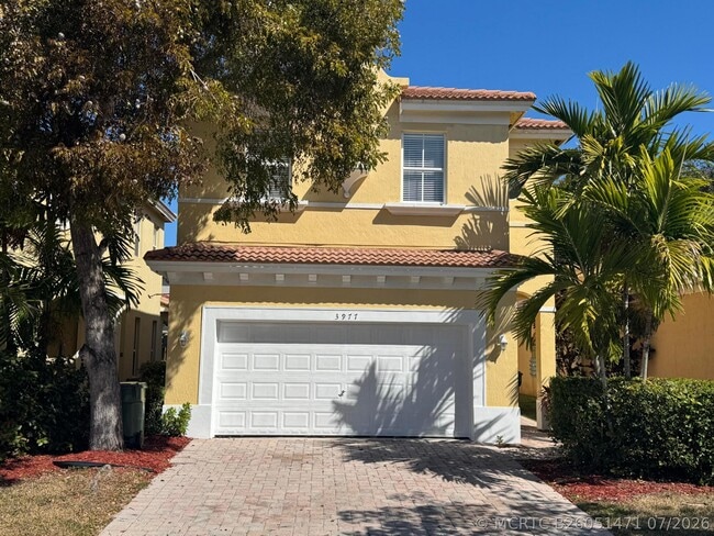 Photo - 3977 NE 11th Dr
