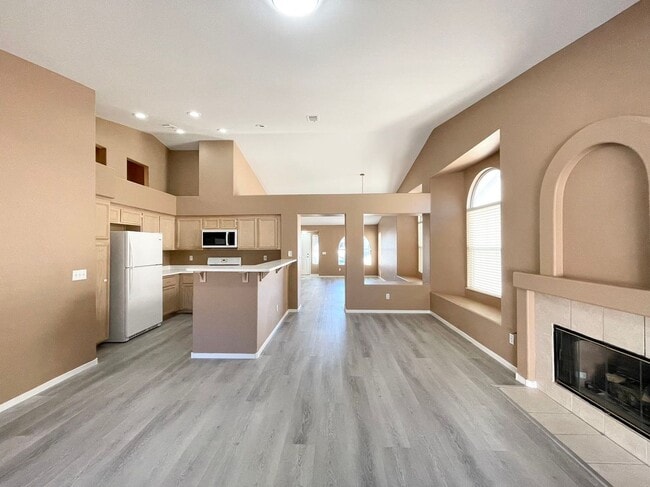 Photo - Nice 1-Story Single House