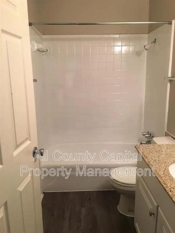 Photo - 103 S 1st St