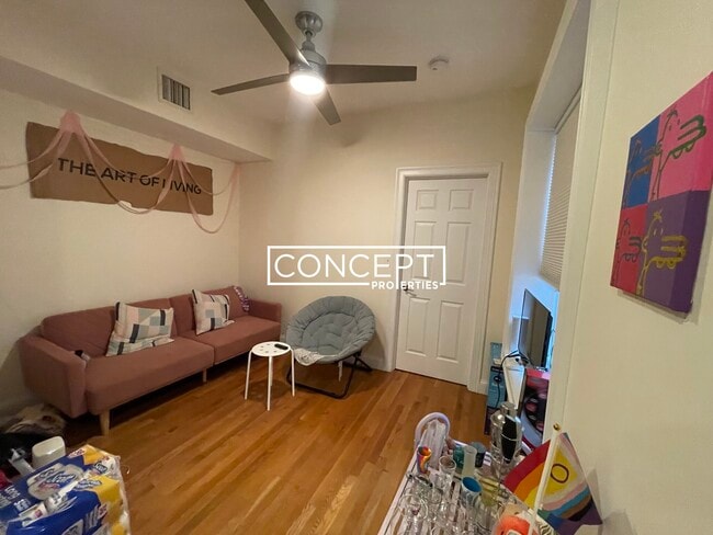 Photo - 1027 Tremont St Unit 3TS