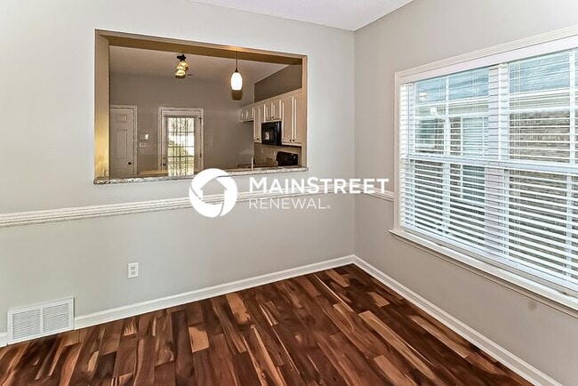 3 Bedroom Pet-Friendly Home in Memphis, TN with Main Street Renewal