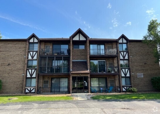 Building Photo - 17525 71st Ct Unit 2C Rental