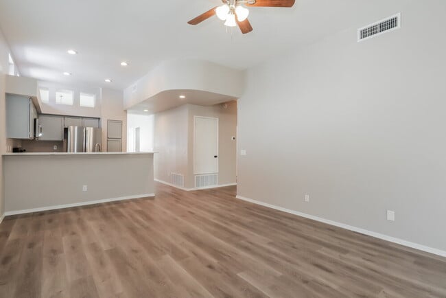 Photo - 7818 S Castle Bay St