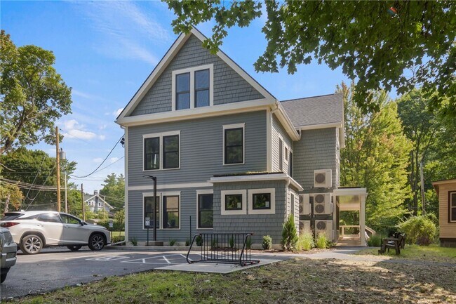 Photo - 200 Highland Ave