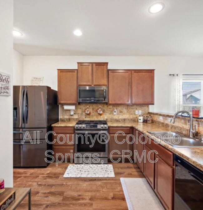 Photo - 10084 Thunderbolt Trail