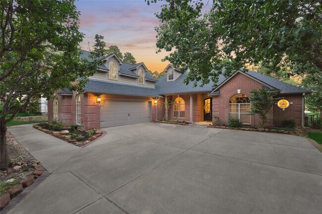 Photo - 16 Waterberry Way