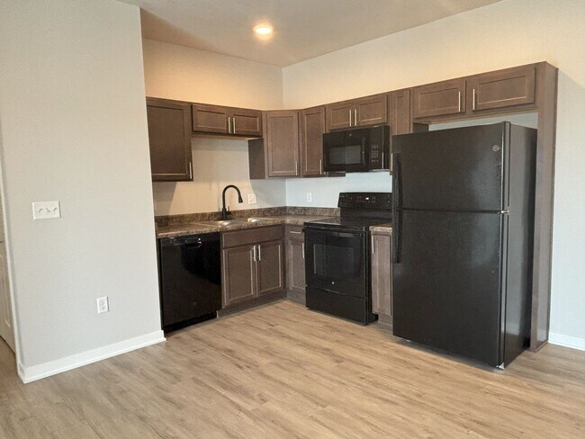 Photo - Parkside Luxury Apartments