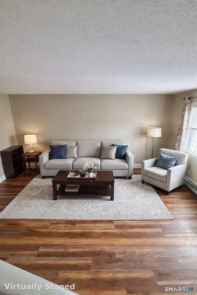 Photo - 100-112 N Turnpike Rd Unit D