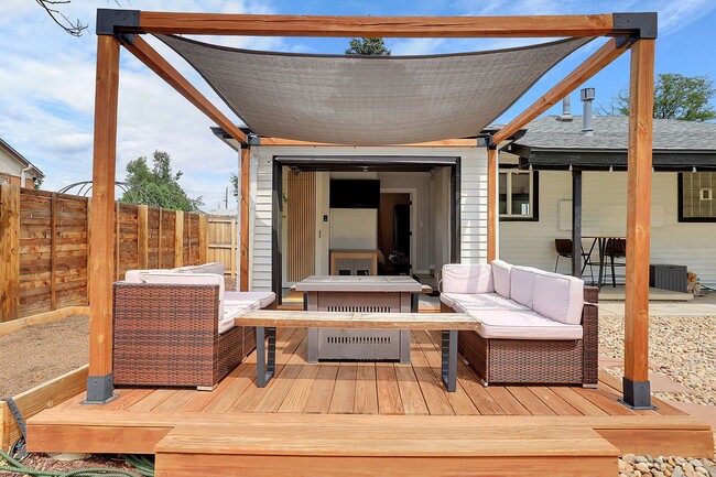 Photo - Modern and cozy 3 bedroom, 2 bath home