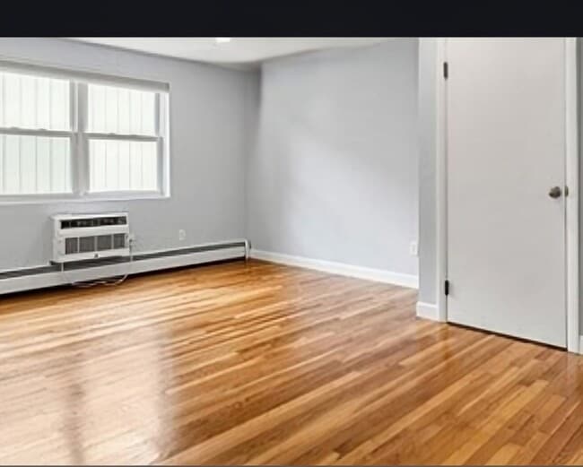Photo - 31 Montvale Ave Unit 8