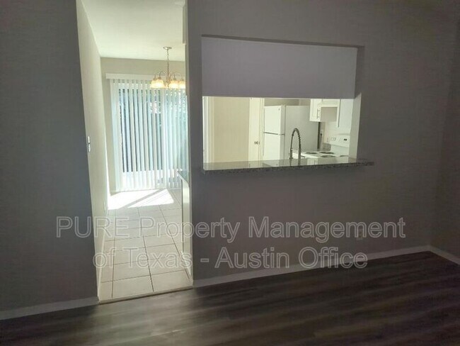 Photo - 6604 Scrub Oak Ln Unidad B