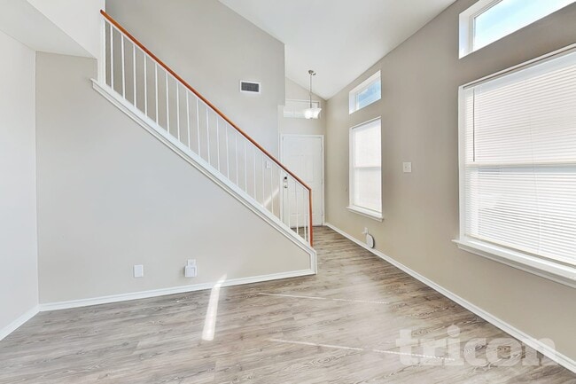 Photo - 6734 Sandy Point Dr