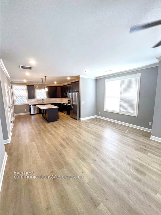 Photo - 504 Whitstable Alley